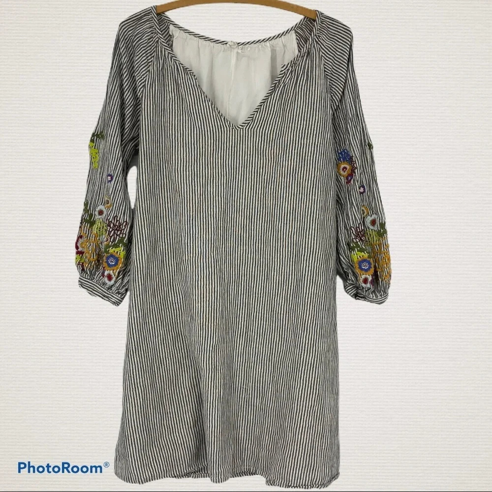 Feather Bone anthropologie tunic short dress puffy sleeves embroidered small S